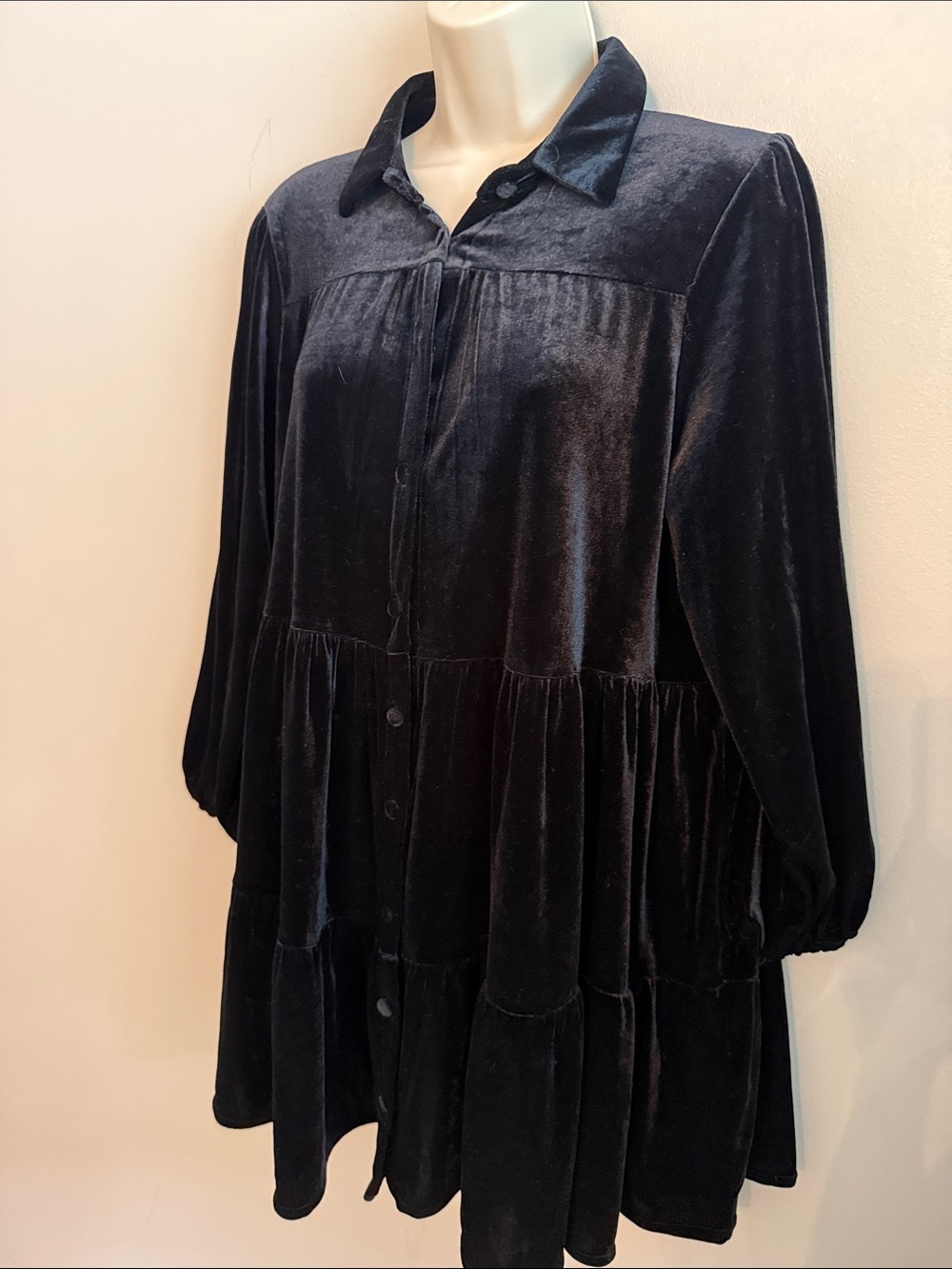 Black Velvet Button-Front Tiered Babydoll Boho Dress Size Medium